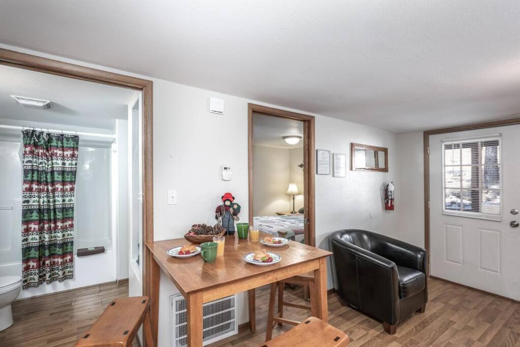 Beary Comfy Cabin Ruidoso Esterno foto